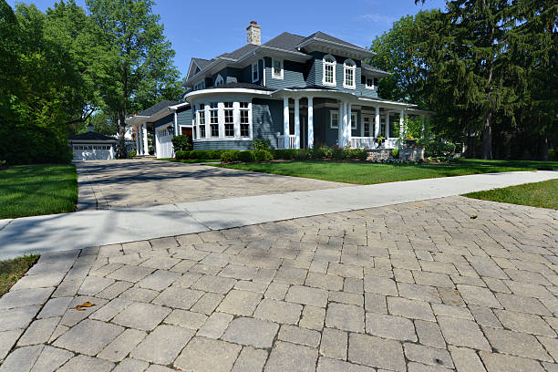Best Driveway Pavers Near Me  in Phoenix, IL
